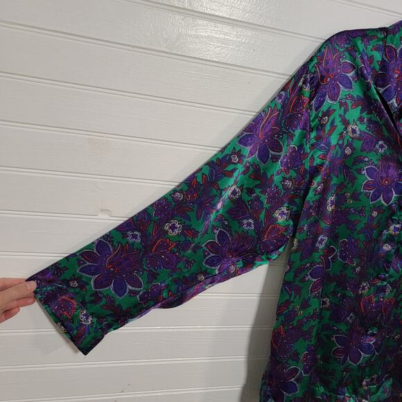 Vintage 90s Victorias Secret Size Medium Satin Top Floral Luxury Sleep Lounge - Picture 3 of 11